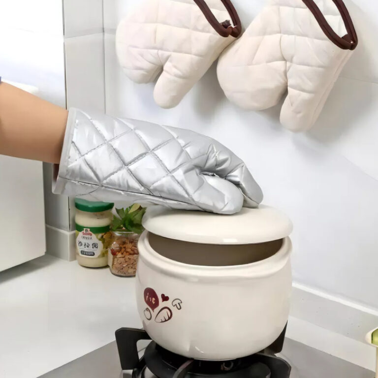 Luva Térmica Forno Fogão Cozinha Quente Prateada Metalizada Tomóvi (6)